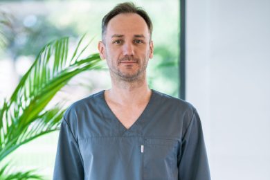 dr n. med. Tomasz Szklarski